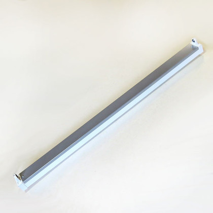 Облучатель ОБН-150 1х30 настенный открытый ЭМА Фото товара Облучатель ОБН-150 1х30 настенный открытый ЭМА