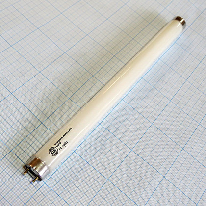 Фото товара Лампа 00000001732 WELL 10W T8 (в ловушки для насекомых)