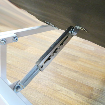 Кушетка смотровая КМС с подголовником "Салве" Фото товара Кушетка смотровая КМС с подголовником "Салве"