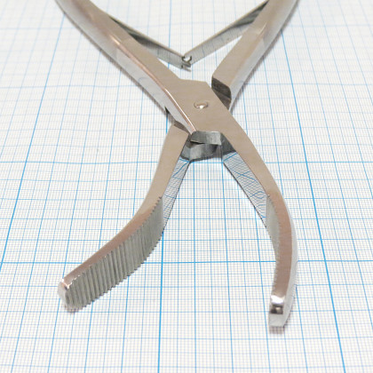 Щипцы для отгибания гипсовых повязок Wolff 16-134 Фото товара Щипцы для отгибания гипсовых повязок Wolff 16-134