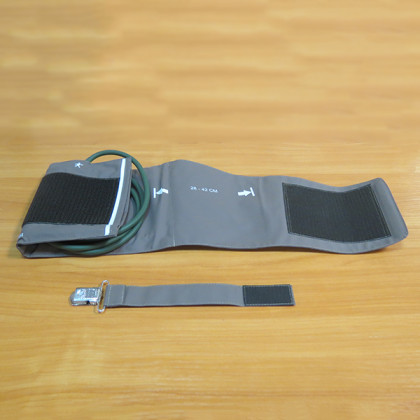 Манжета однотрубочная без кольца, большая, для окружности плеча 28-42см Фото товара Манжета однотрубочная без кольца, большая, для окружности плеча 28-42см