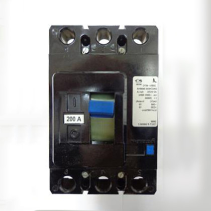 Выключатель автоматический ВА57Ф35-340010 20 УХЛЗ Кат.А, 380V, 50Hz, 200А, Гост Р 50030.2  Фото товара Выключатель автоматический ВА57Ф35-340010 20 УХЛЗ Кат.А, 380V, 50Hz, 200А, Гост Р 50030.2
