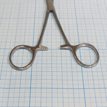 Зажим кровоостанавливающий зубчатый прямой №1 17-252 Фото товара Зажим кровоостанавливающий зубчатый прямой №1 17-252