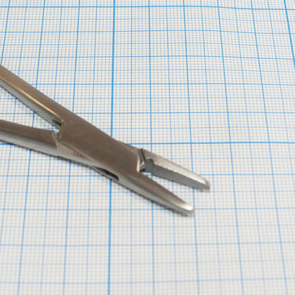 Фото товара Иглодержатель общехирургический, 160 мм 25-131 (Sammar)