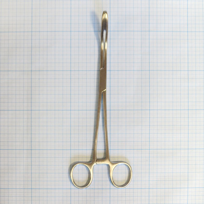 Корнцанг изогнутый для детей 230 мм 19-908 Maier (Sammar) Фото товара Корнцанг изогнутый для детей 230 мм 19-908 Maier (Sammar)