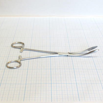 Корнцанг изогнутый для детей 230 мм 19-908 Maier (Sammar) Фото товара Корнцанг изогнутый для детей 230 мм 19-908 Maier (Sammar)