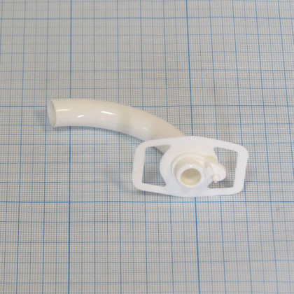 Трубка трахеотомическая пластмассовая №4 Фото товара Трубка трахеотомическая пластмассовая №4