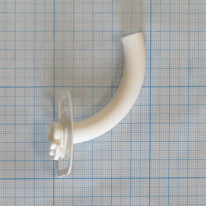 Трубка трахеотомическая пластмассовая №4 Фото товара Трубка трахеотомическая пластмассовая №4