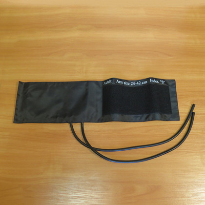 Манжета с камерой для взрослых C.S.Healthcare - №4 S (24-42 см)  Фото товара Манжета с камерой для взрослых C.S.Healthcare - №4 S (24-42 см)