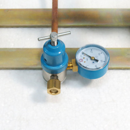 Фото товара Щит автопереключения газовых рамп с сетевым редуктором (закись азота)