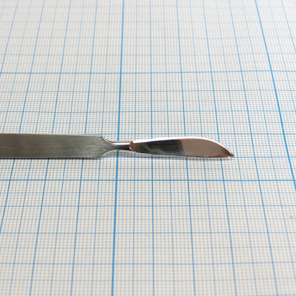 Скальпель глазной брюшистый средний 140х30 16-502 Surgical (Sammar)  Фото товара Скальпель глазной брюшистый средний 140х30 16-502 Surgical (Sammar)