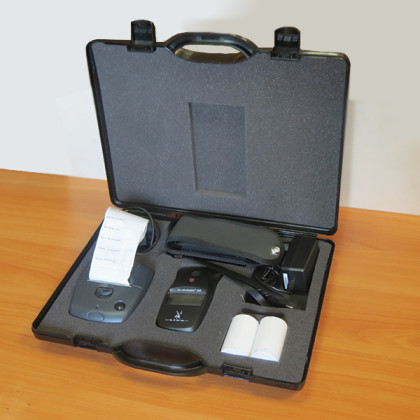 Алкотестер Lion Alcolmeter 500 с термопринтером Фото товара Алкотестер Lion Alcolmeter 500 с термопринтером