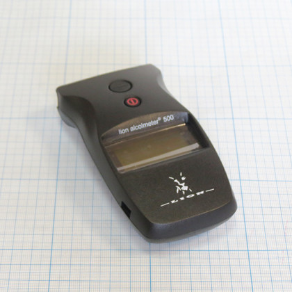 Алкотестер Lion Alcolmeter 500 с термопринтером Фото товара Алкотестер Lion Alcolmeter 500 с термопринтером