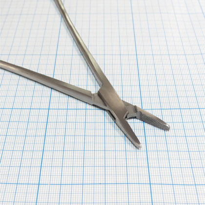 Фото товара Иглодержатель общехирургический, 200 мм 25-133 Mayo-Hegar (Sammar)