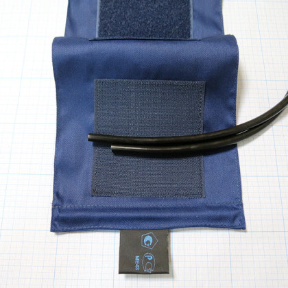 Манжета с камерой для взрослых двухтрубочная на липучке со скобой (32-45) увеличенная х/б Фото товара Манжета с камерой для взрослых двухтрубочная на липучке со скобой (32-45) увеличенная х/б