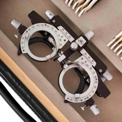 Набор пробных очковых линз "Армед"  с оправой на 232 линз (пластик без поверки)   Фото товара Набор пробных очковых линз "Армед"  с оправой на 232 линз (пластик без поверки)