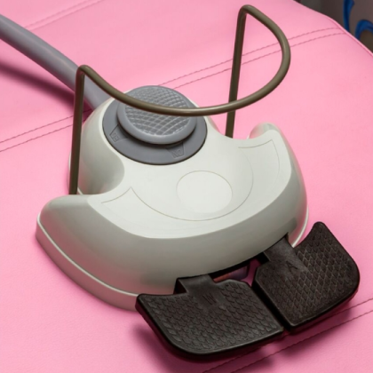 Фото товара Woson WOD 550 - детская стоматологическая установка с подкатным блоком, цвет какао