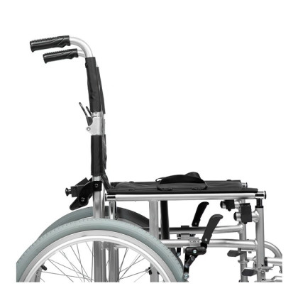 Кресло-коляска инвалидная механическая Ortonica Home 70 Фото товара Кресло-коляска инвалидная механическая Ortonica Home 70