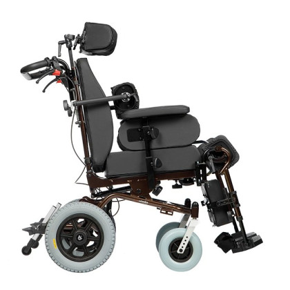 Кресло-коляска инвалидная механическая Ortonica Luxe 200 Фото товара Кресло-коляска инвалидная механическая Ortonica Luxe 200