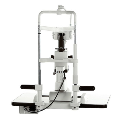 Лампа щелевая с цифровой насадкой ЛС-01 Зенит Фото товара Лампа щелевая с цифровой насадкой ЛС-01 Зенит