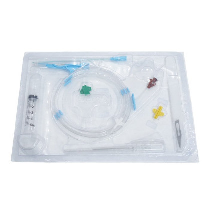 Набор 1-канальный по Cельдингеру, педиатрический, катетер - 4F, 20 см Balton Фото товара Набор 1-канальный по Cельдингеру, педиатрический, катетер - 4F, 20 см Balton