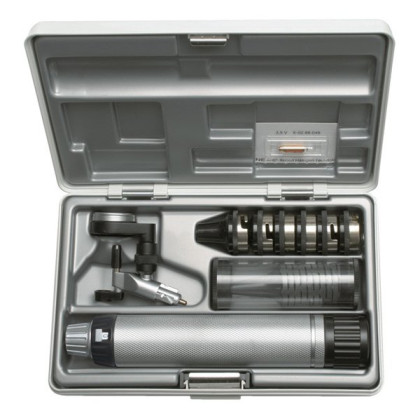 Фото товара Отоскоп Heine Operating, набор с рукояткой BETA TR Li-ion 3,5 В перезаряжаемой с сетевым адаптером (В-188.27.384)