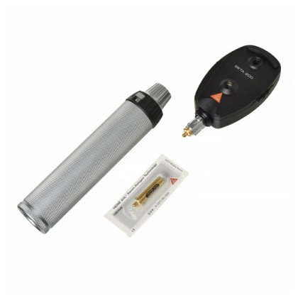 Офтальмоскоп прямой BETA 200 с рукояткой батареечной BETA Heine Фото товара Офтальмоскоп прямой BETA 200 с рукояткой батареечной BETA Heine