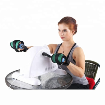 Простой педальный тренажер "MINI BIKE" с электродвигателем LY-901-MB Фото товара Простой педальный тренажер "MINI BIKE" с электродвигателем LY-901-MB