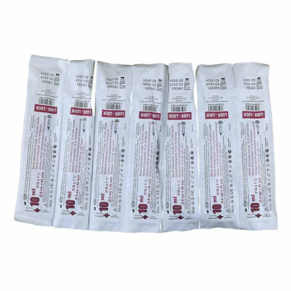 Фото товара Шприц 10 мл (3-х) SFM, одноразовый стерильный с надетой иглой 0,80х40-21G (LUER LOCK) (блистер), 100 шт/уп